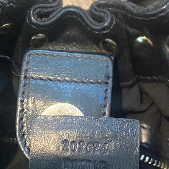 Gucci Monogram Canvas Pelham Bag GG Studded Black Hobo handbag Tote - Picture 3 of 7